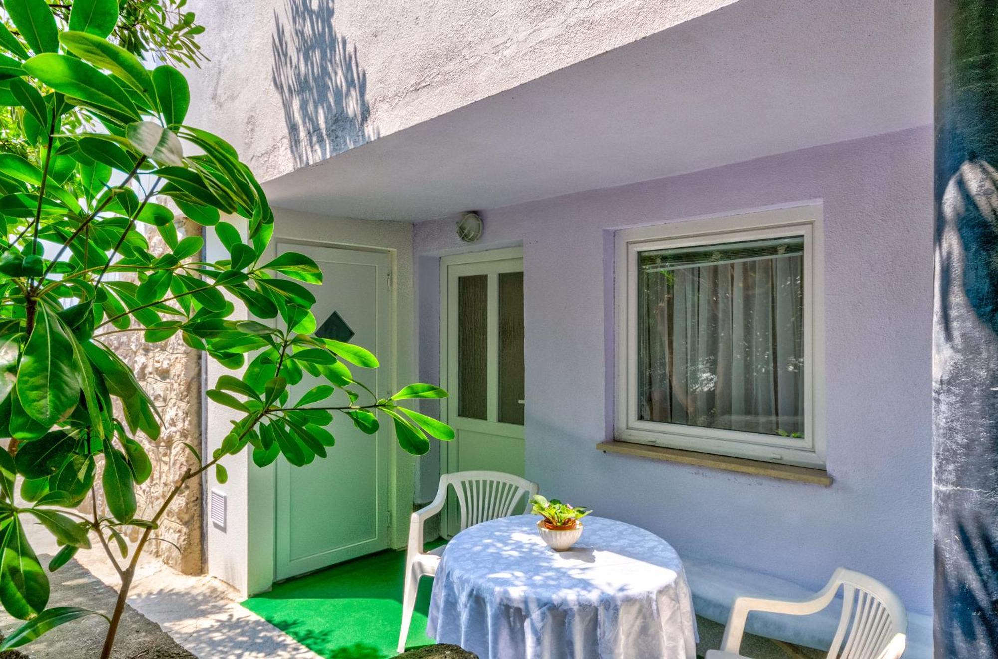 Leng Appartement Dramalj Buitenkant foto