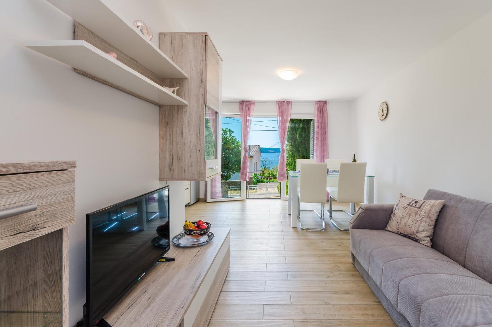 Leng Appartement Dramalj Buitenkant foto