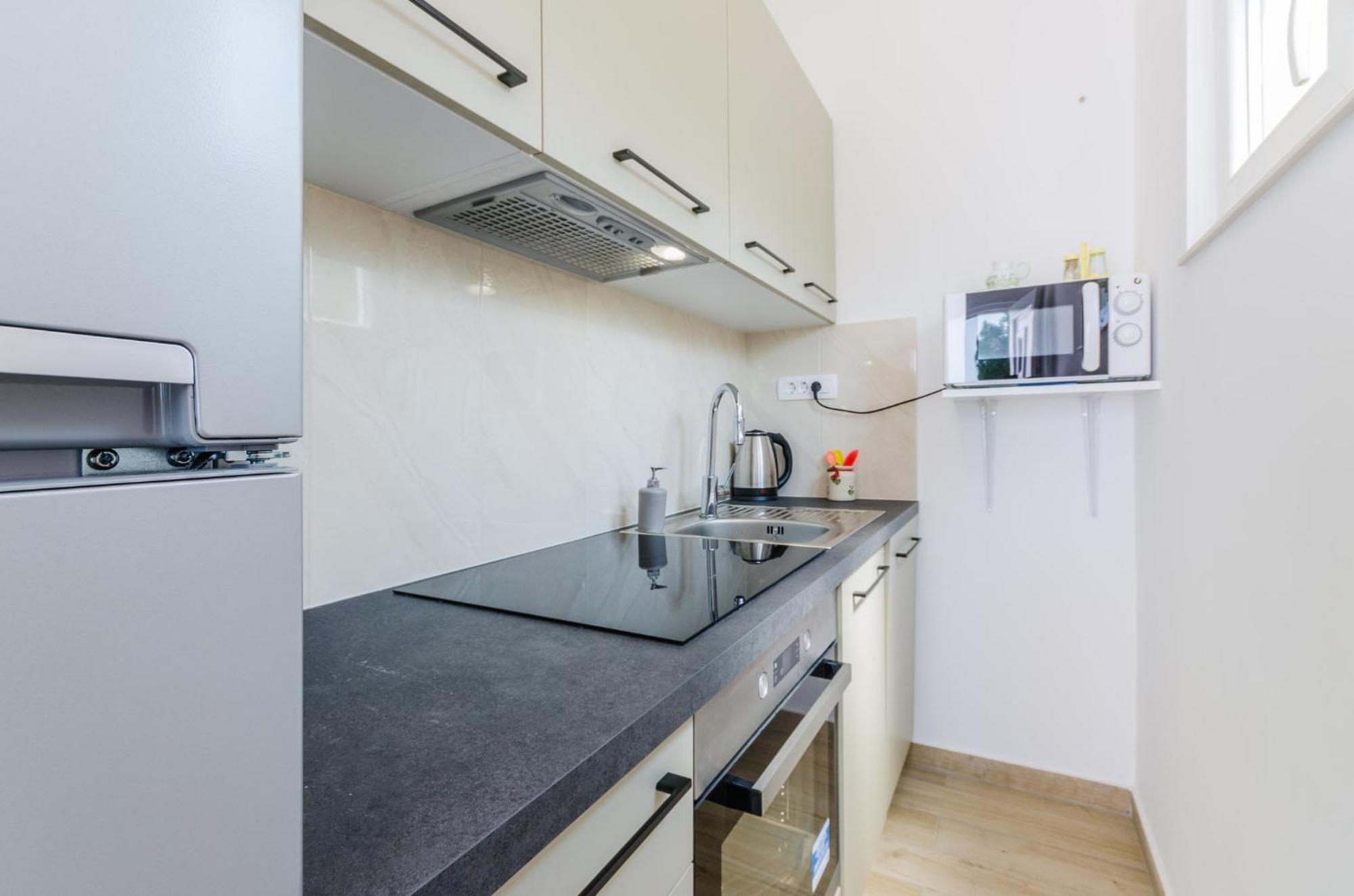 Leng Appartement Dramalj Buitenkant foto