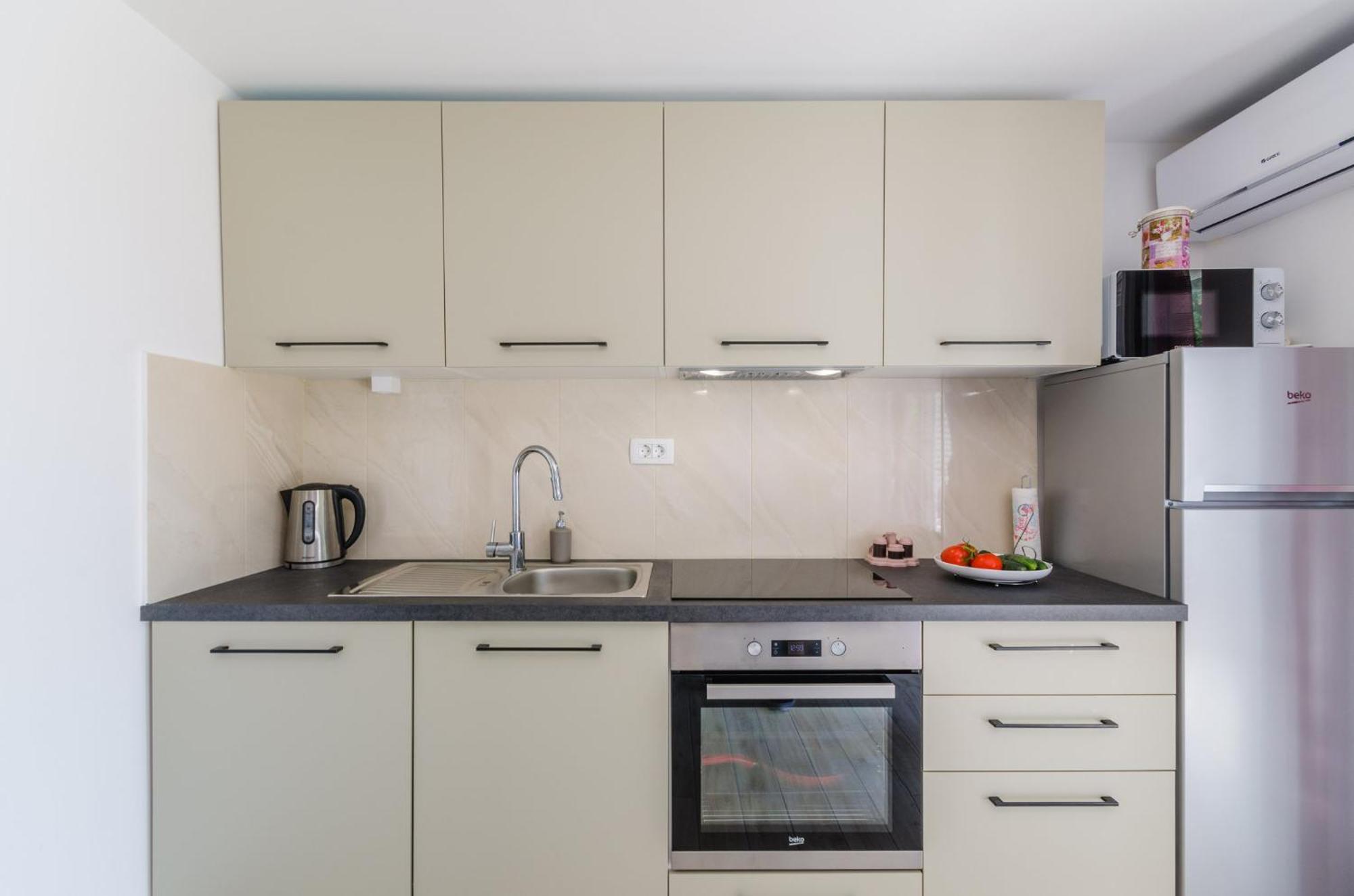 Leng Appartement Dramalj Buitenkant foto